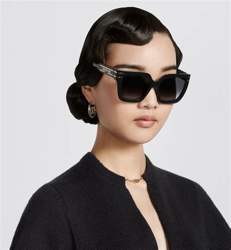 DIOR DiorSignature S10F Sunglasses .